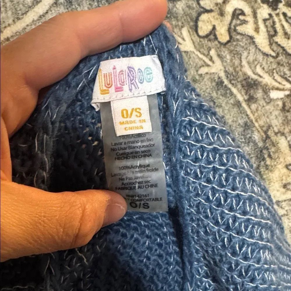 LuLaRoe Cape - Picture 4 of 5